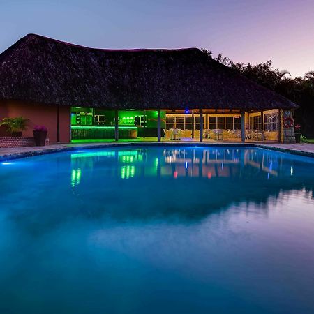 Protea Hotel By Marriott Umfolozi River Richards Bay Eksteriør billede